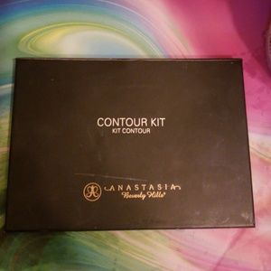 Anastasia contour kit